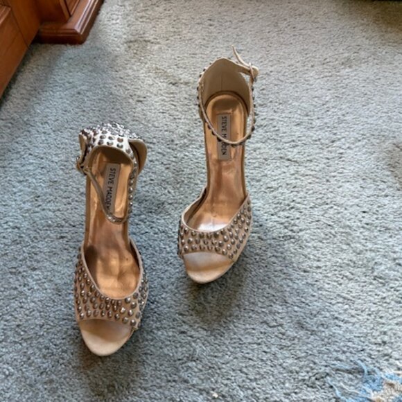 Ladies Tan Chrystal Platform Heels by Steve Madden - Picture 3 of 3